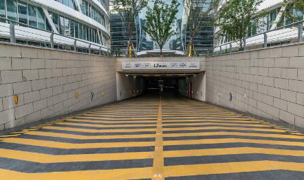 無震動(dòng)防滑坡道的施工流程是怎樣的？